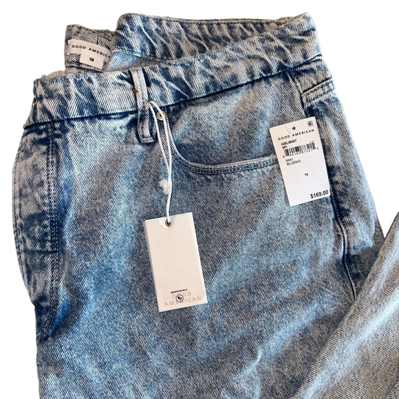 Good American Good Boy Light Wash Vintage Inspired Blue Curvy Jeans Size 18 - Picture 5 of 13